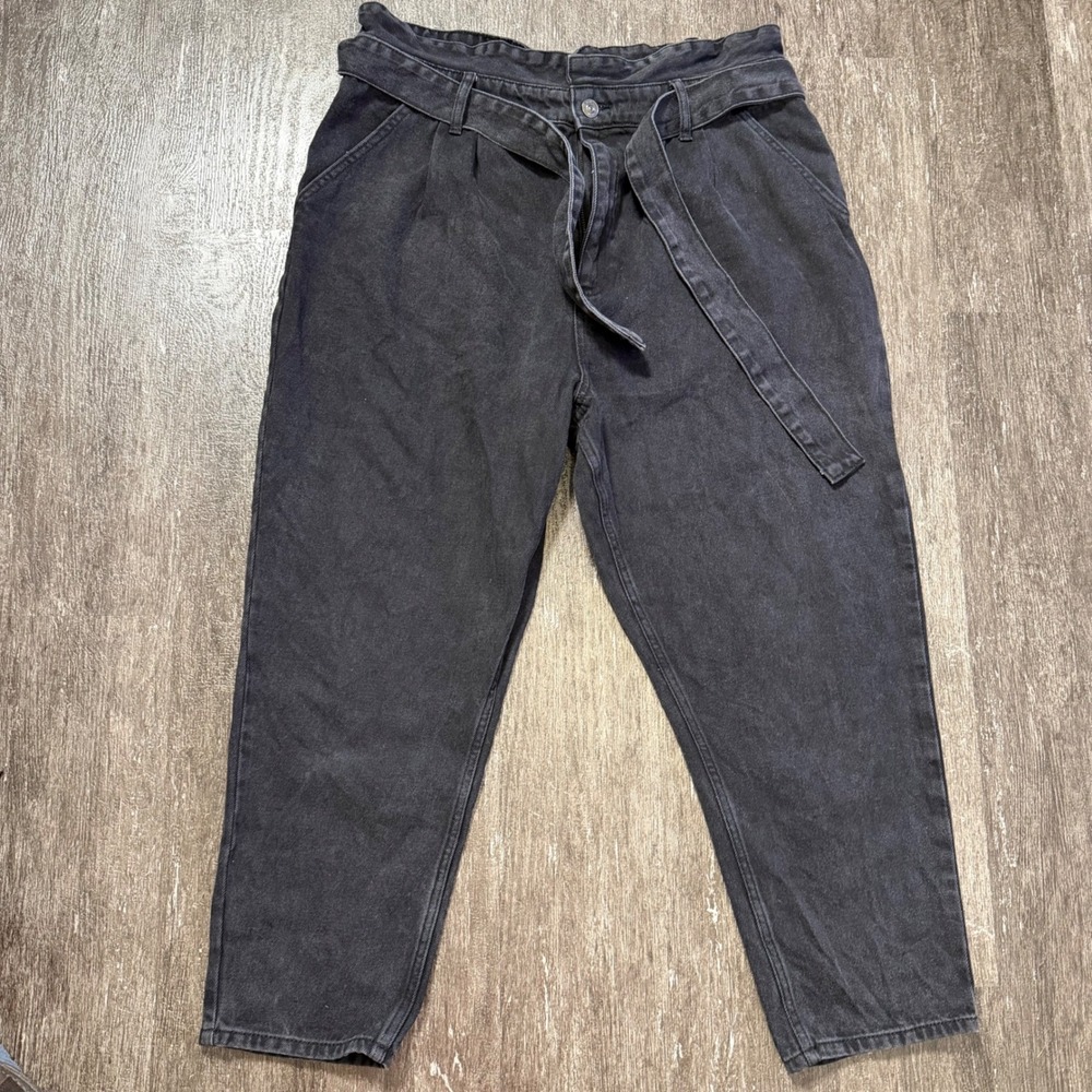 BDG Mom Jeans Womens W33 Black Paperbag Waist Tie Belt Relaxed Tapered Cropped